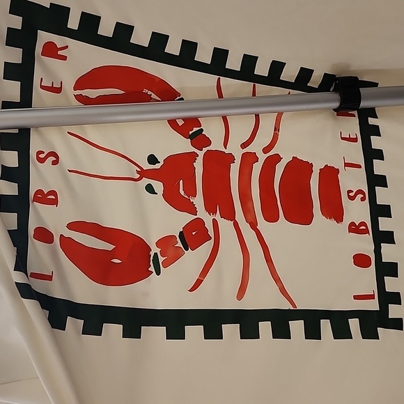 Cream Lobster Graphic T-Shirt, Xl - Picture 5 of 5